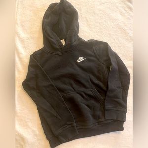 Black boys Nike hoodie - size small